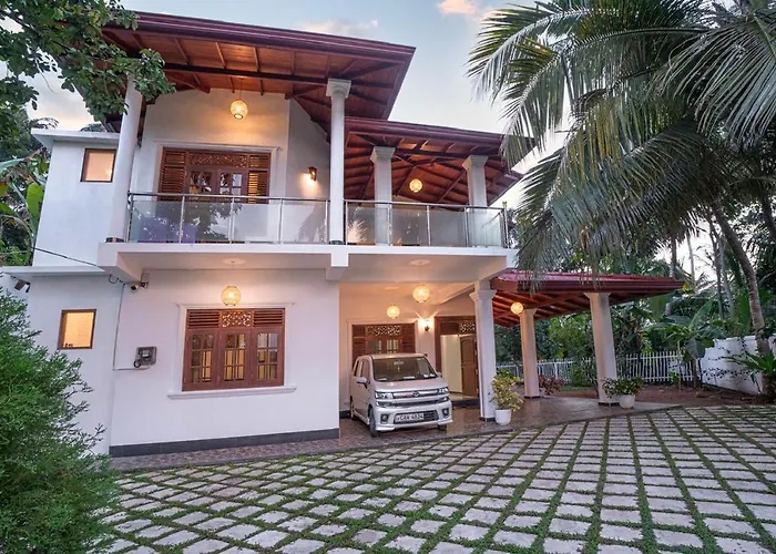 Dreamscape Villa